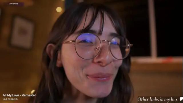 Image 4 of maria_alfonsina_ Stream on Chaturbate on 2 months ago