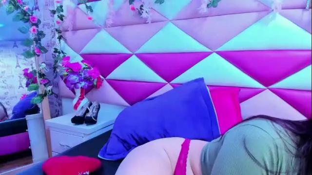 Image 6 of maria_clay Stream on Chaturbate on 16 days ago
