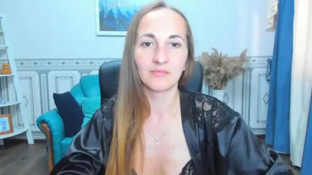 Image 6 of maria_goldeni Stream on Chaturbate on 13 months ago