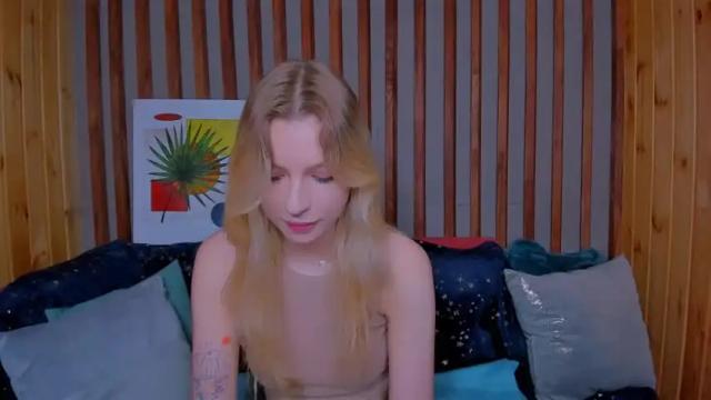 Image 12 of maria_hunt Stream on Chaturbate on 13 months ago