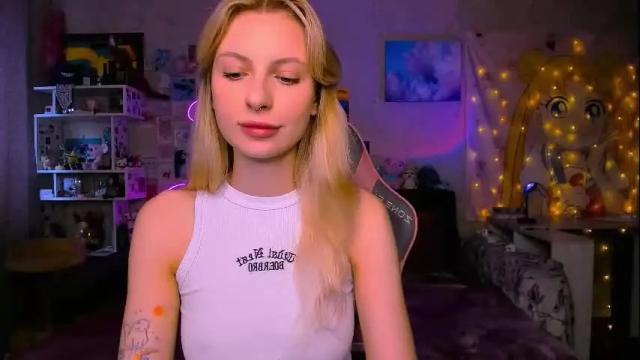 Image 6 of maria_hunt Stream on Chaturbate on 21 days ago
