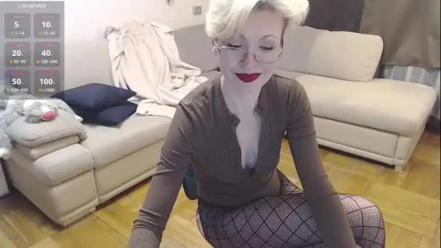 Image 12 of maria_lisica Stream on Chaturbate on 1 month ago