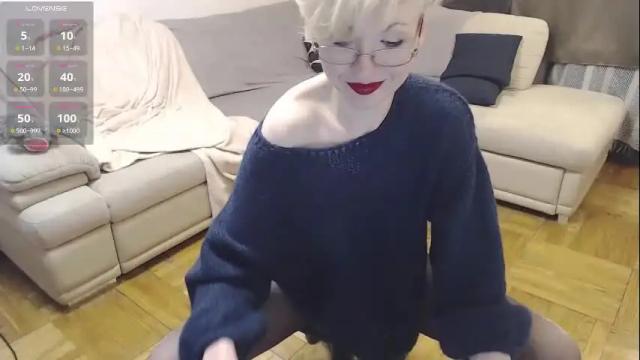 Image 10 of maria_lisica Stream on Chaturbate on 1 month ago