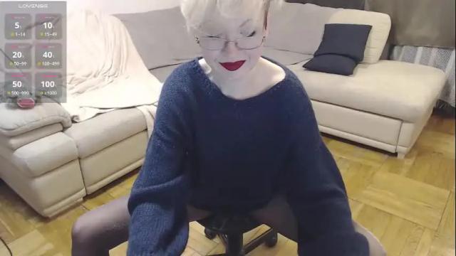 Image 2 of maria_lisica Stream on Chaturbate on 1 month ago