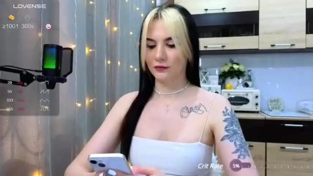 Image 12 of maria_shy_lii Stream on Chaturbate on 15 months ago