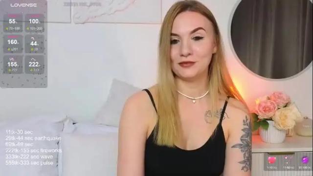 Image 7 of maria_shy_lii Stream on Chaturbate on 23 days ago