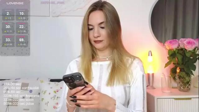 Image 12 of maria_shy_lii Stream on Chaturbate on 18 days ago