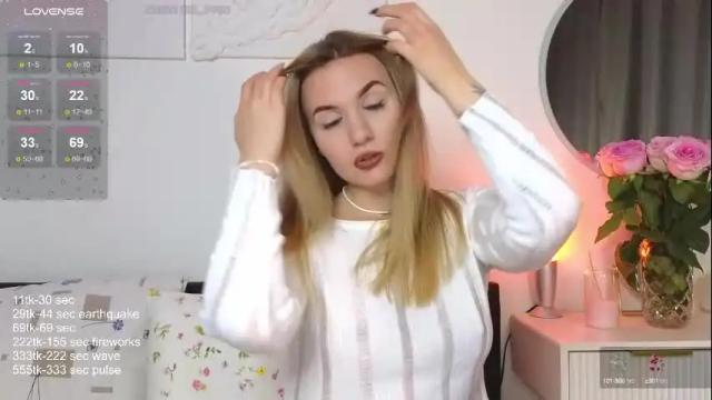 Image 8 of maria_shy_lii Stream on Chaturbate on 18 days ago