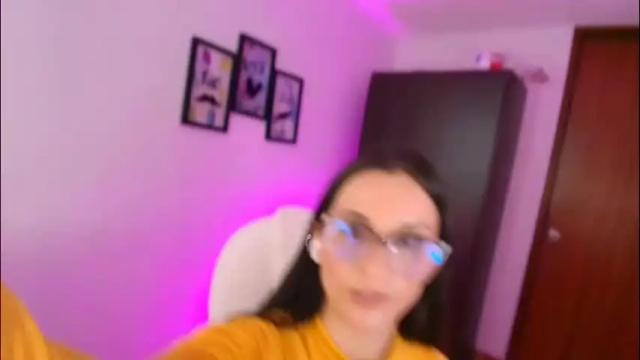 Image 7 of mariaan_m Stream on Chaturbate on 3 months ago