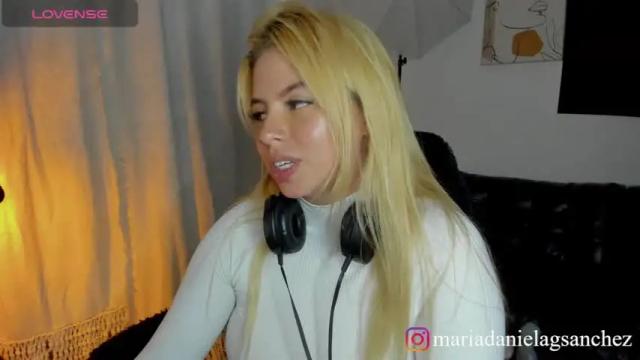 Image 8 of mariadanielasanchez Stream on Chaturbate on 10 months ago