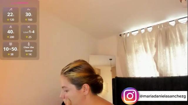 Image 12 of mariadanielasanchez Stream on Chaturbate on 11 days ago