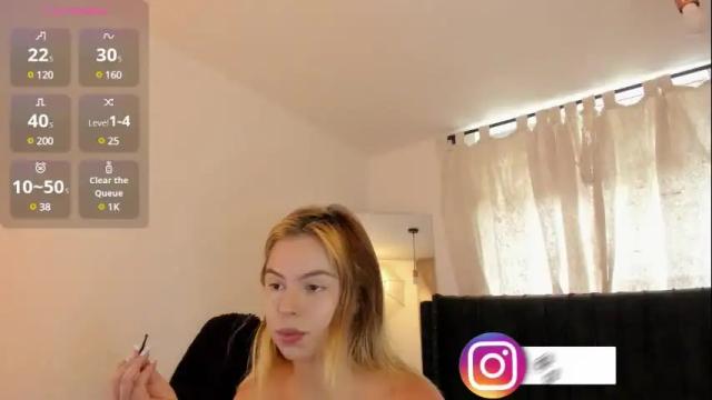 Image 7 of mariadanielasanchez Stream on Chaturbate on 9 days ago