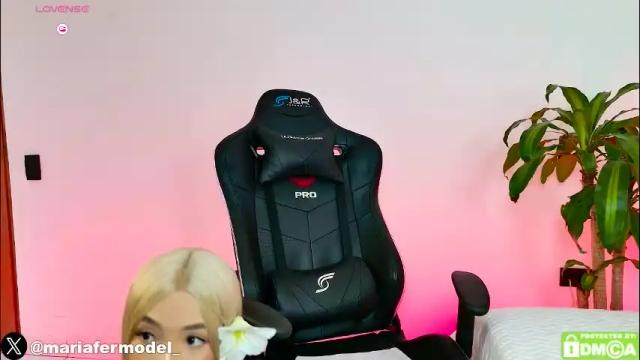 Image 2 of mariafer05 Stream on Chaturbate on 1 month ago