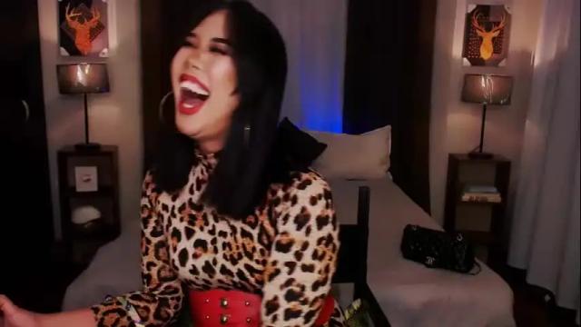 Image 3 of mariah_bella69 Stream on Chaturbate on 19 months ago