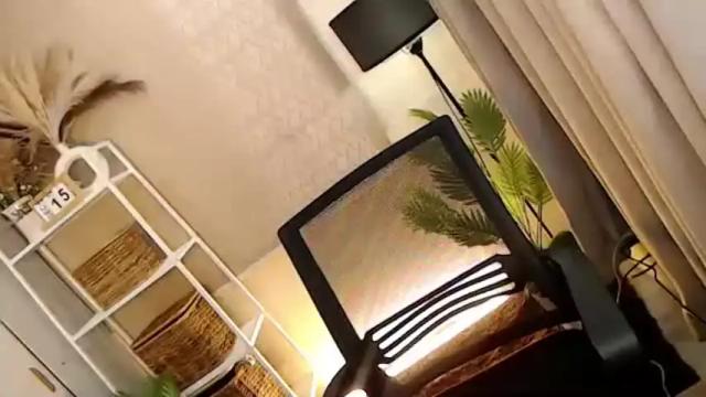 Image 2 of mariah_clara Stream on Chaturbate on 1 month ago