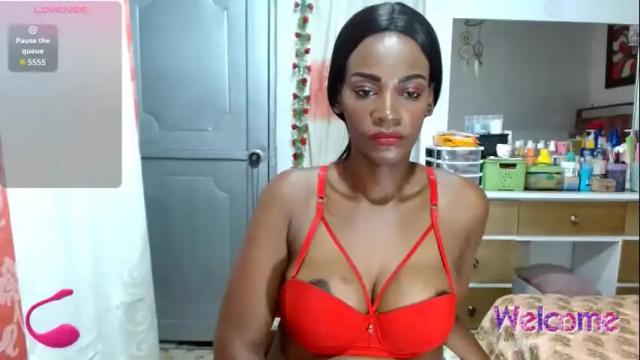 Image 2 of mariah_hellen Stream on Chaturbate on 4 months ago