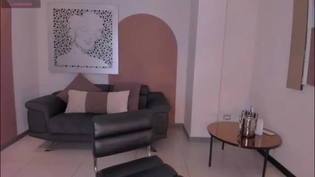 Thumbnail 2, mariaherrera_'s Stream at Chaturbate, 2 months ago