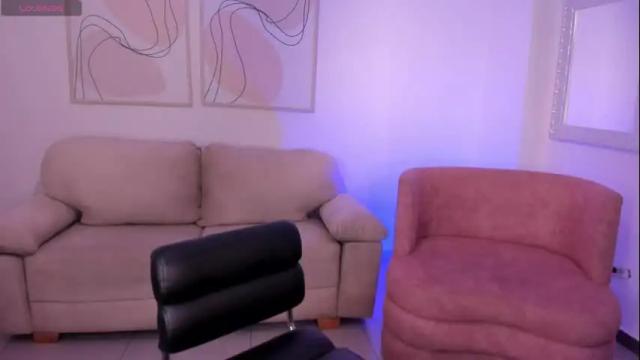 Image 12 of mariaherrera_ Stream on Chaturbate on 1 month ago