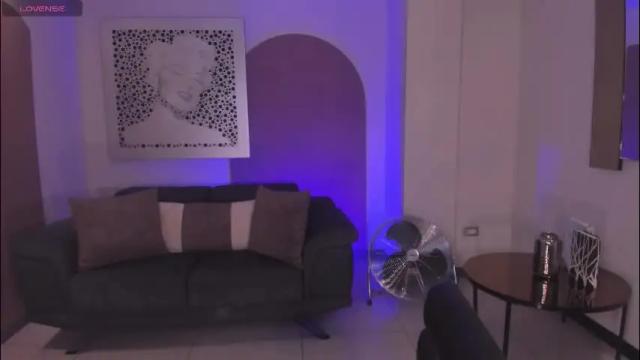 Image 10 of mariaherrera_ Stream on Chaturbate on 9 days ago