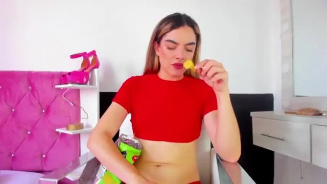 Image 3 of mariahneedless Stream on Chaturbate on 18 months ago