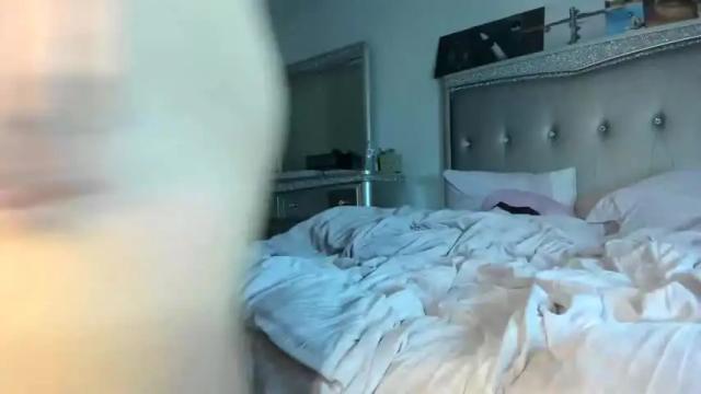 Image 3 of mariahpinkkitty Stream on Chaturbate on 2 months ago