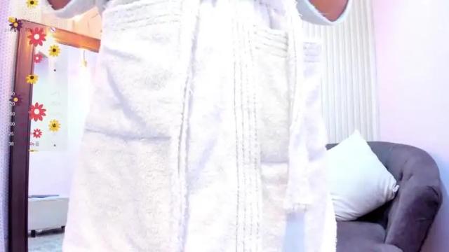 Image 7 of mariajose32_ Stream on Chaturbate on 19 months ago