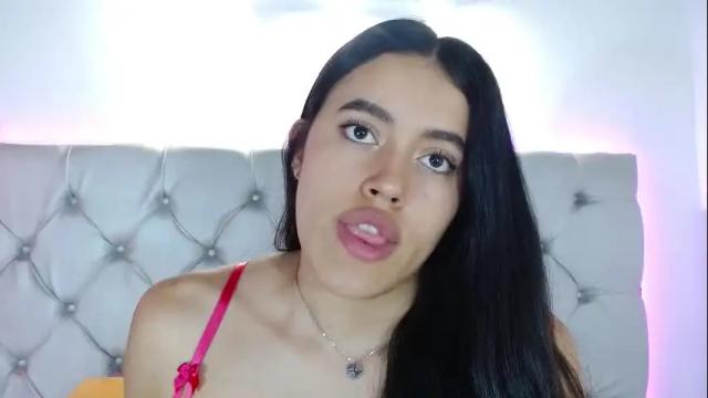 Image 2 of mariajosewalker Stream on Chaturbate on 1 month ago