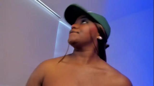 Image 7 of marialehandra Stream on Chaturbate on 2 months ago