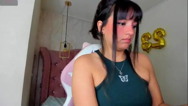 Image 4 of mariam__cute Stream on Chaturbate on 2 months ago