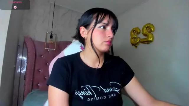 Image 11 of mariam__cute Stream on Chaturbate on 2 months ago