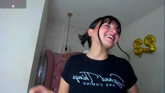 Image 8 of mariam__cute Stream on Chaturbate on 2 months ago