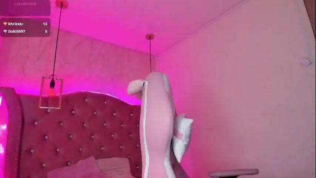 Image 3 of mariam__cute Stream on Chaturbate on 1 month ago
