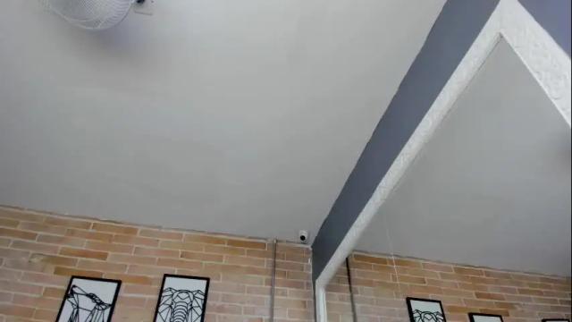 Image 3 of mariam_scott18 Stream on Chaturbate on 8 days ago