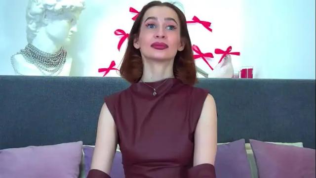 Image 12 of mariamenson Stream on Chaturbate on 25 days ago
