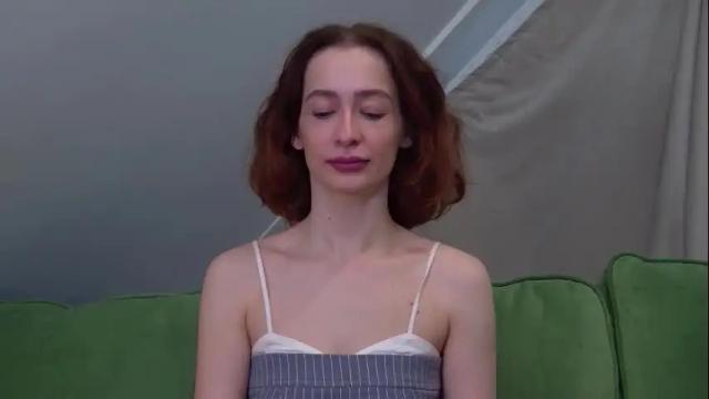 Image 4 of mariamenson Stream on Chaturbate on 9 days ago