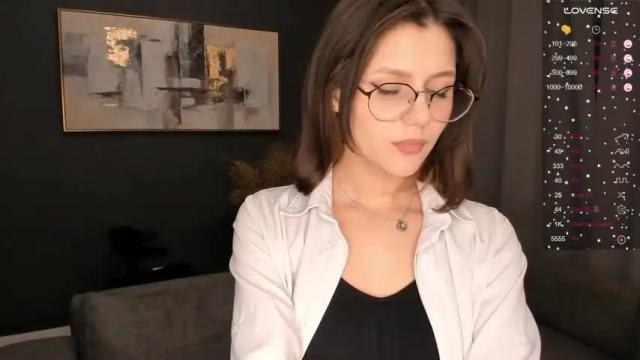 Image 8 of mariamhigginson Stream on Chaturbate on 16 months ago