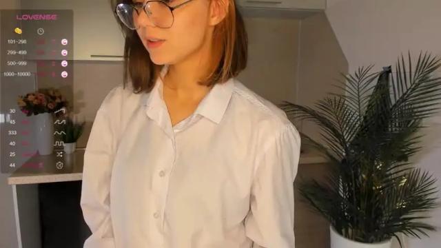 Image 8 of mariamhigginson Stream on Chaturbate on 16 months ago