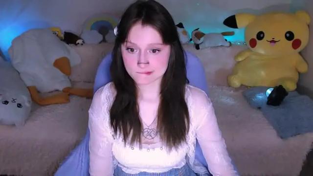 Image 7 of mariamilkis Stream on Chaturbate on 13 months ago