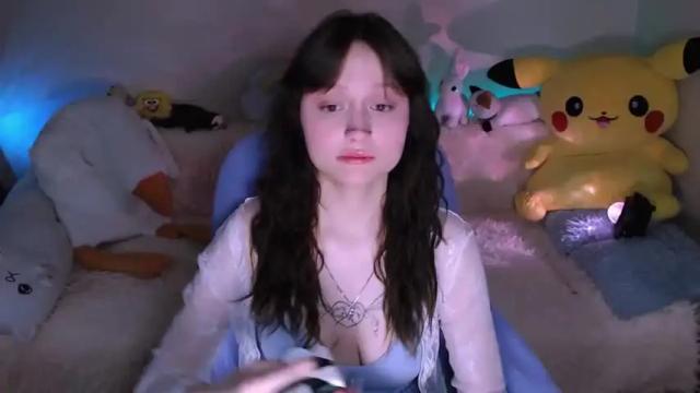 Image 3 of mariamilkis Stream on Chaturbate on 13 months ago