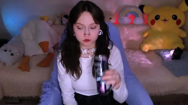 Image 2 of mariamilkis Stream on Chaturbate on 12 months ago