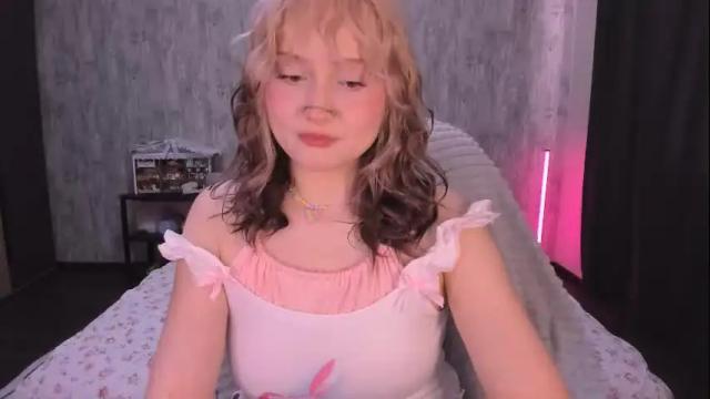 Image 11 of mariamilkis Stream on Chaturbate on 3 months ago