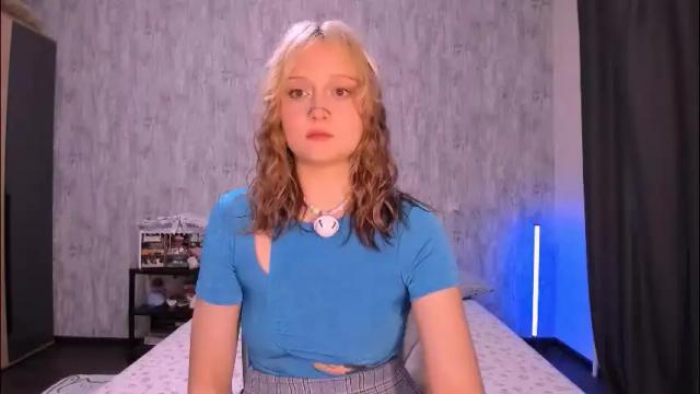 Image 4 of mariamilkis Stream on Chaturbate on 3 months ago