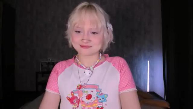 Image 4 of mariamilkis Stream on Chaturbate on 2 months ago