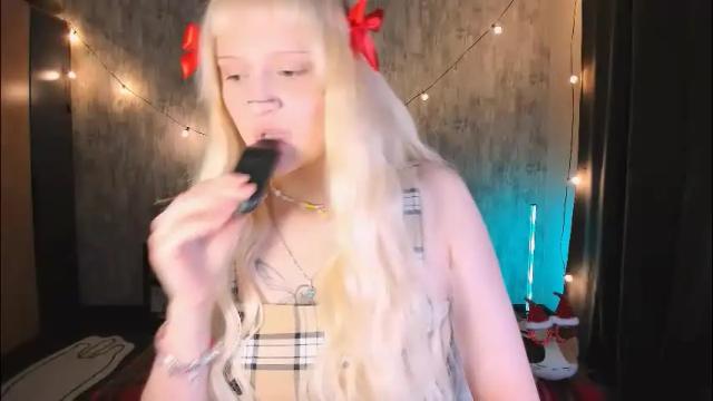 Image 2 of mariamilkis Stream on Chaturbate on 2 months ago