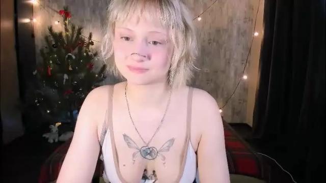 Image 4 of mariamilkis Stream on Chaturbate on 25 days ago