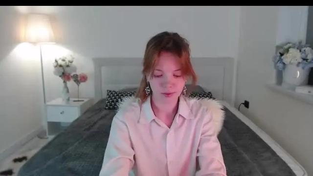 Image 2 of mariamilllls Stream on Chaturbate on 17 months ago