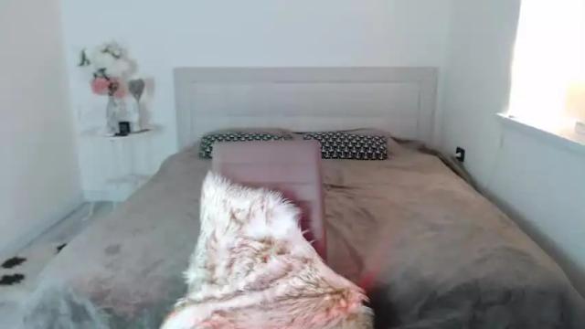Image 4 of mariamilllls Stream on Chaturbate on 14 months ago