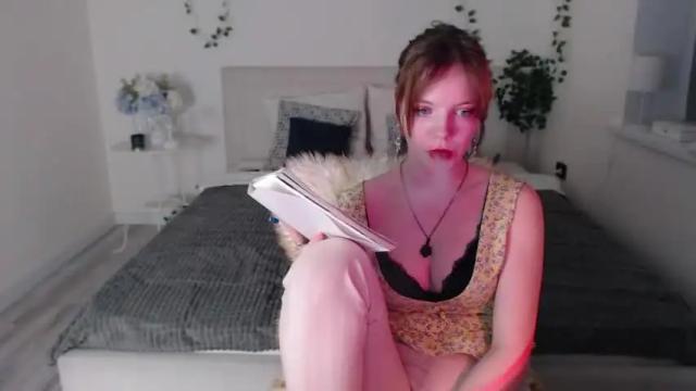 Image 12 of mariamilllls Stream on Chaturbate on 13 months ago