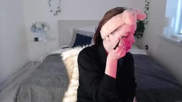 Image 3 of mariamilllls Stream on Chaturbate on 16 months ago