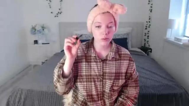 Image 4 of mariamilllls Stream on Chaturbate on 15 months ago